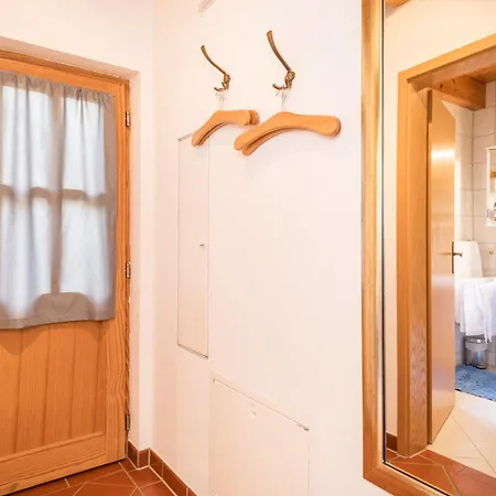 Gaestehaus Heilig 3 Appartement *